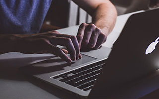 意甲知名解说员：米兰对阵热那亚的比赛，菲尔克鲁格恐无法首发， 拉比奥的表现将是关键